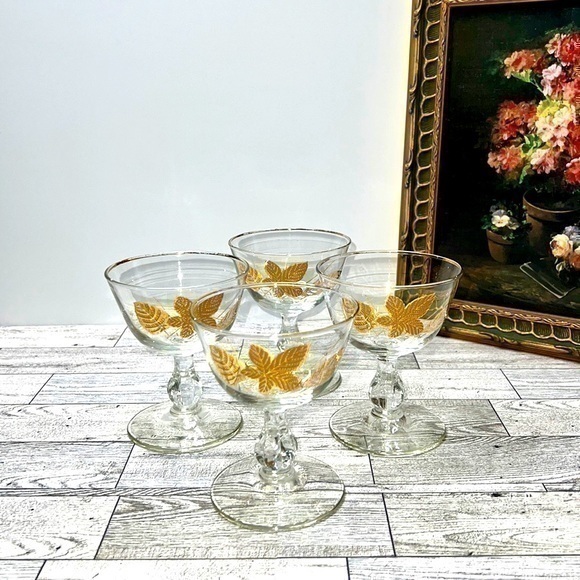 Libbey Mid Century Gold Leaf Stemmed Champagne Glasses Set of 4 - Picture 1 of 16